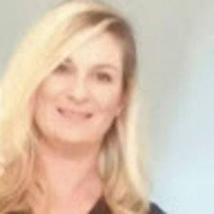 Meet your Posher, Hillary